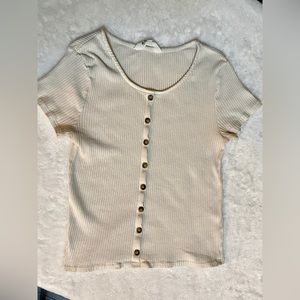 4/$10 item🤑 H&M Juniors Girls Small Ribbed Short Sleeve Button Up Crop Top